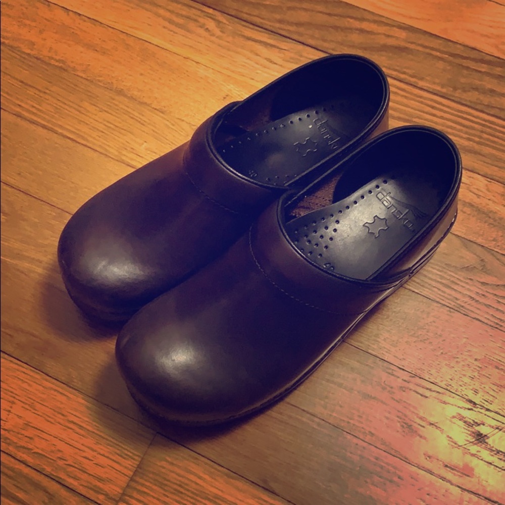 Dansko clogs, size 40, brown